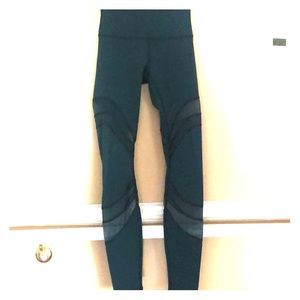 Lululemon SE leggings